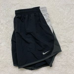 nike black running shorts
